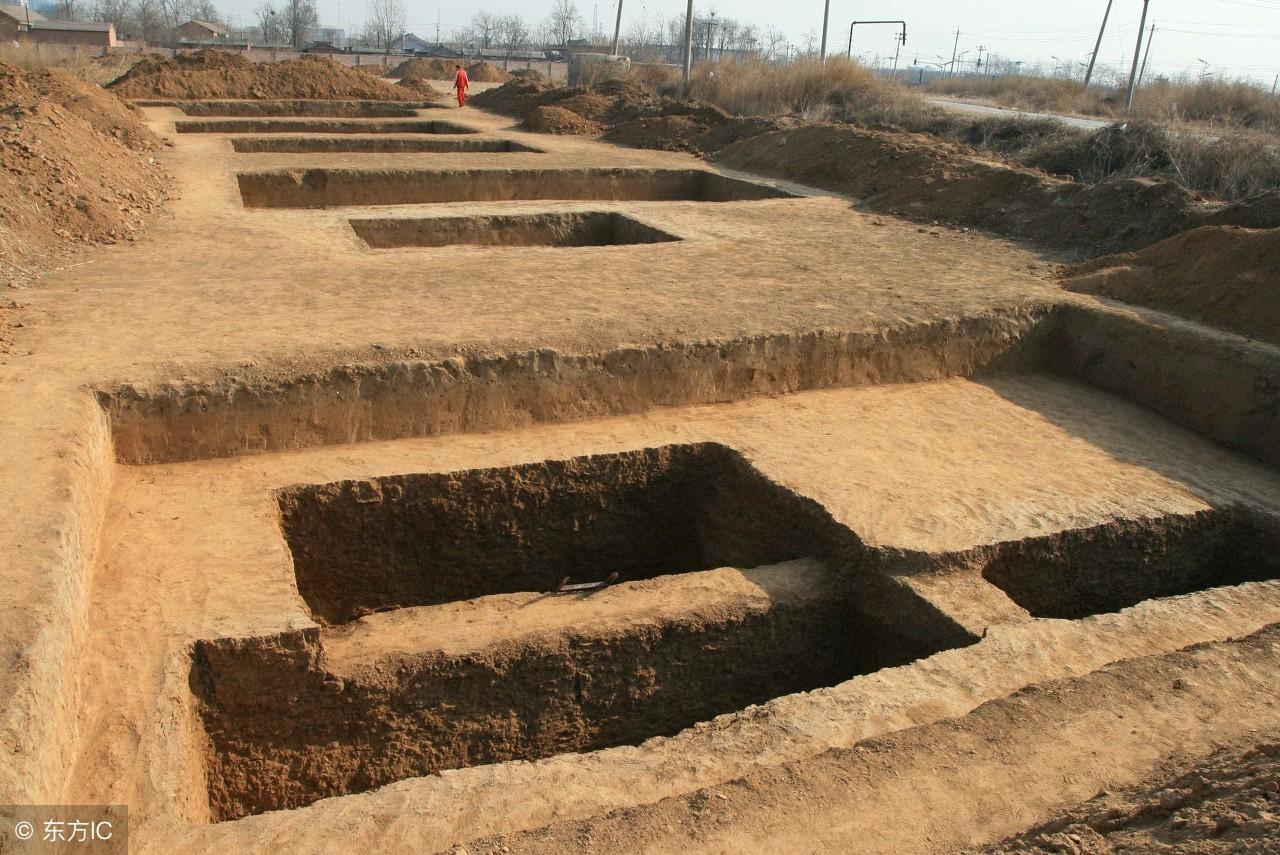 山东潍坊一楼盘工地发现墓葬群，历史与建设的交响曲
