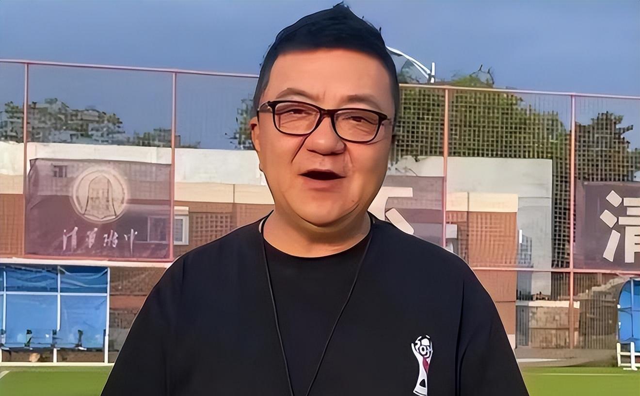 董路，草台三杰的回应——足球评论界的另类视角
