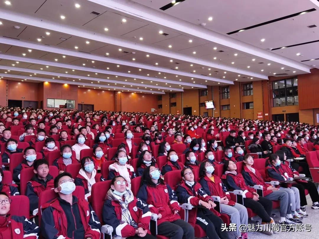 网友买二手相机,意外发现哈工大教授的旧时光 网友买二手相机,意外发现哈工大教授的旧时光