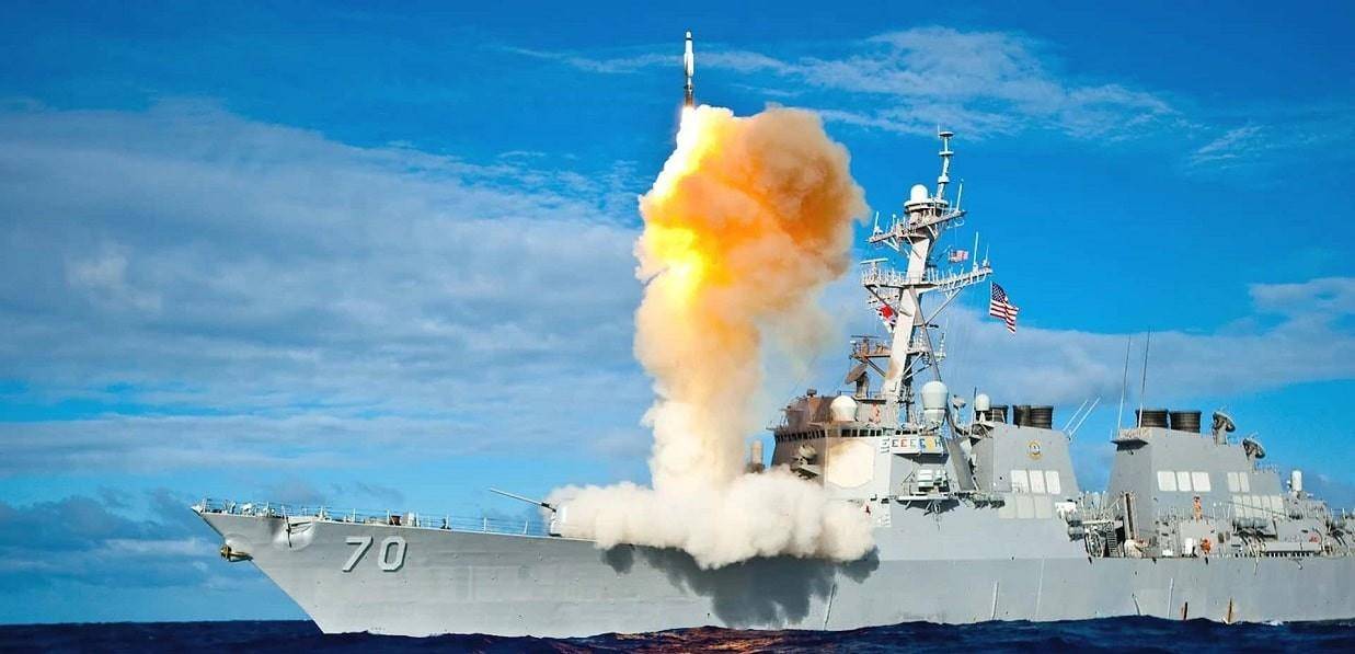 潜海之威，中国海军潜射战略导弹试射的深度解析